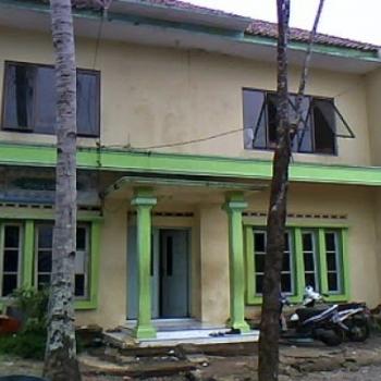 Balai Pengobatan Santri