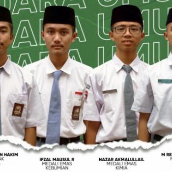 Boyong Medali Emas, SMA Terpadu Riyadlul Ulum Juar